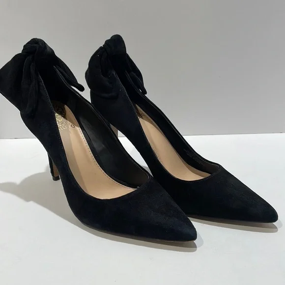 Vince Camuto Shoes Vince Camuto Black Pumps With Bow On Heel